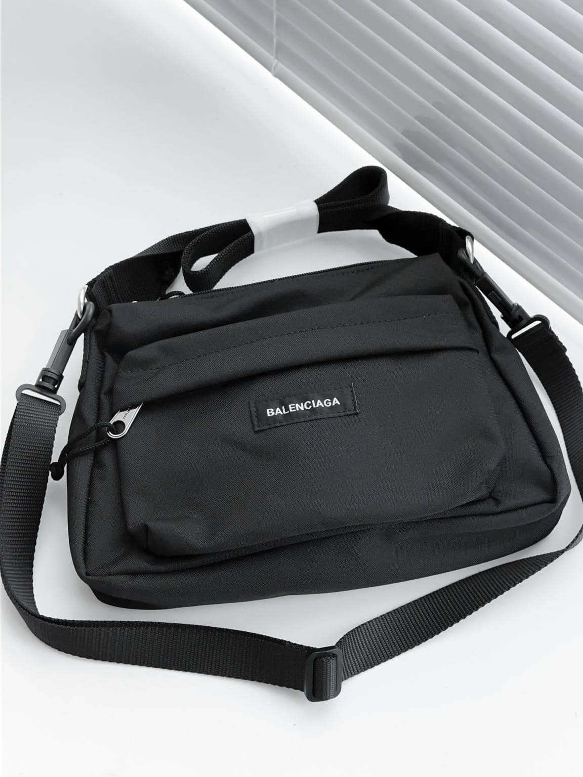 1 Waist Bag-4
